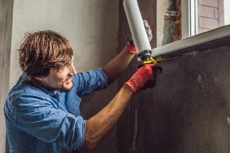 Cracked Window Repair Solutions in Lake Magdalene, FL