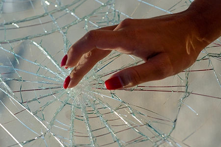 Emergency Glass Repair in Lake Magdalene, FL
