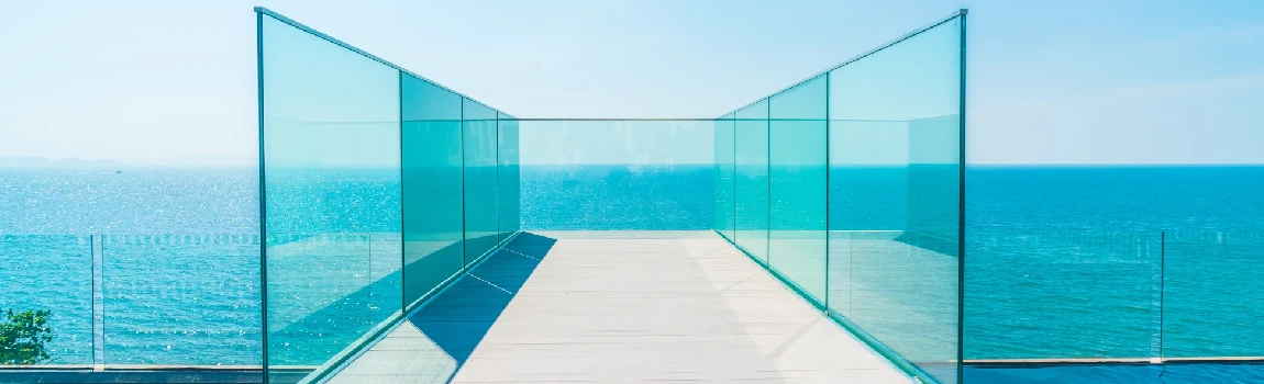 Customized Glass Pool Fence Repair Services in Lake Magdalene, FL