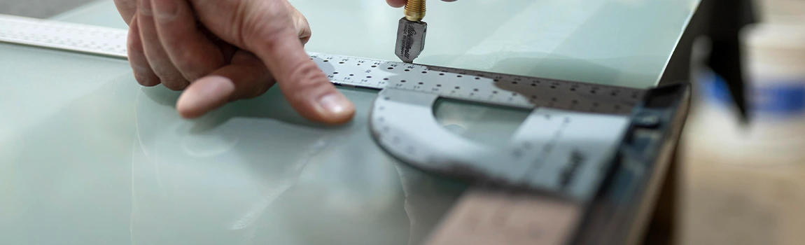 Commercial Glass Repair Company in Lake Magdalene, FL