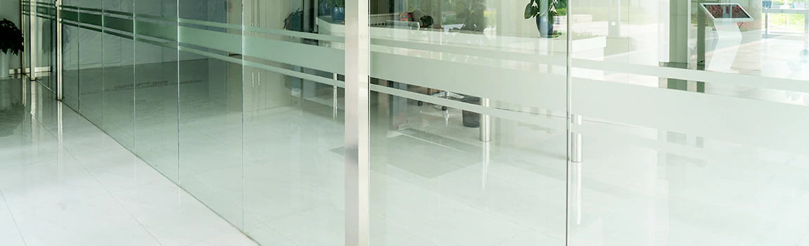 Local Glass Repair in Lake Magdalene, FL